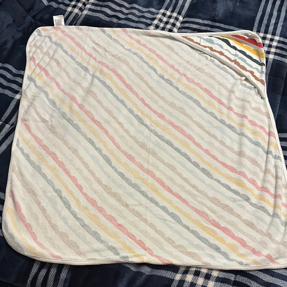 Hanna Andersson Multicolor Striped Kids Bath Towel